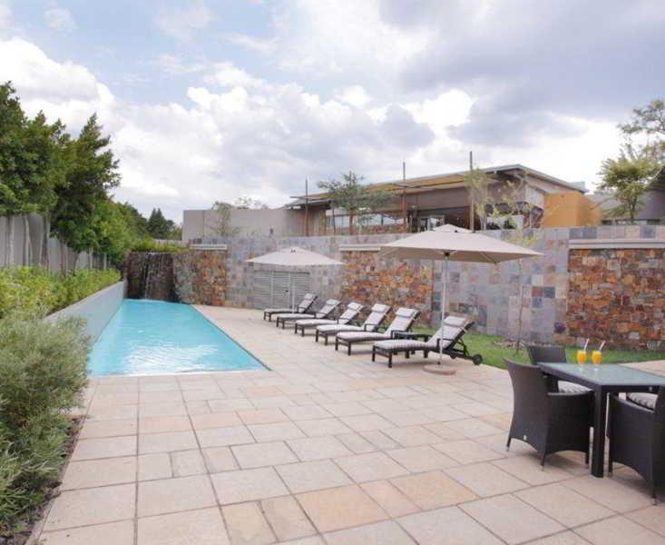 The Capital 20 West Apartment Johannesburg Ngoại thất bức ảnh